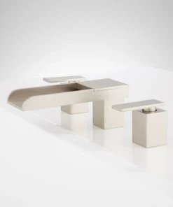 Signature Hardware 924625 Willis Deck Mounted Roman Tub Filler - Chrome 9 Signature Hardware 924625 Willis Deck Mounted Roman Tub Filler - Chrome -Moen-shop 5c410d860128e78b 2127 w800 h800 b0 p0