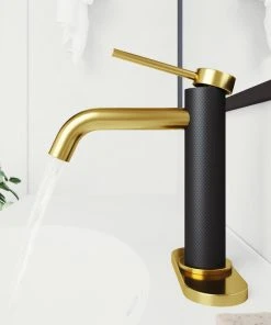 VIGO Madison CFiber� Single Hole Faucet With Deck Plate -Moen-shop 8d1151120f08bf9b 3546 w800 h800 b0 p0